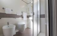 hotel riccione 2 stelle con servizi privati 