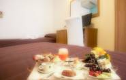 hotel 2 stelle riccione