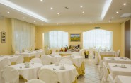 hotel riccione 3 stelle con sala ristorante climatizzata