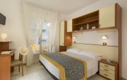 hotel 3 stelle riccione camera con balcone