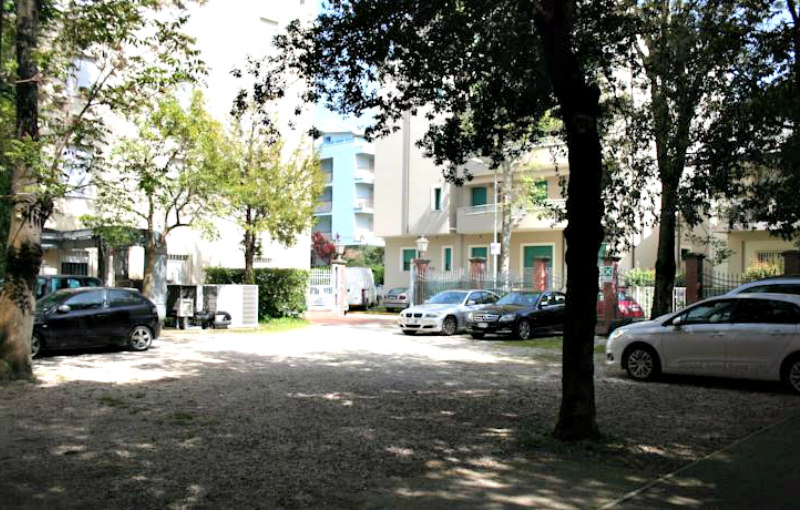 hotel riccione con parcheggio privato