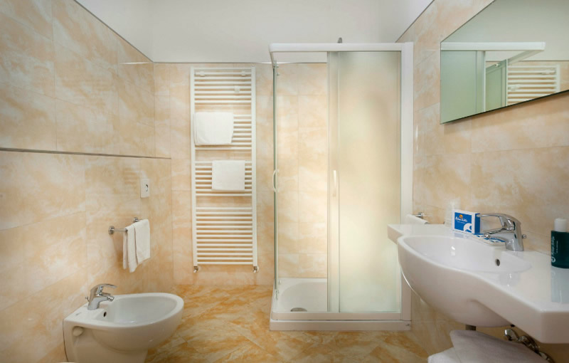 hotel riccione 3 stelle