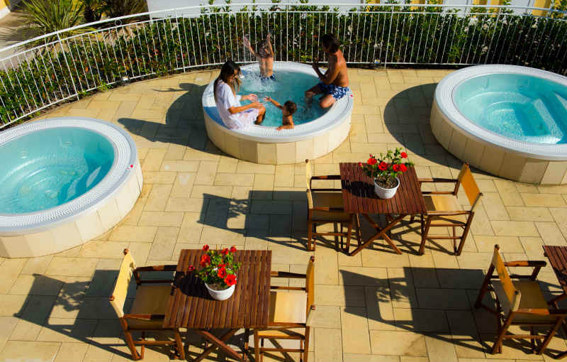 spiaggia convenzionata hotel riccione