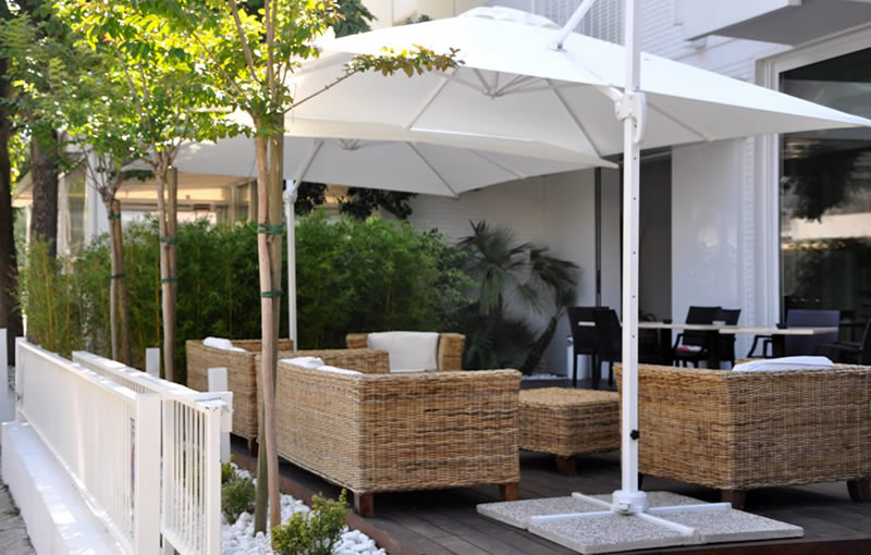 hotel riccione con veranda