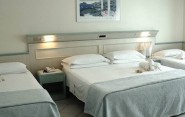 hotel riccione camera multipla