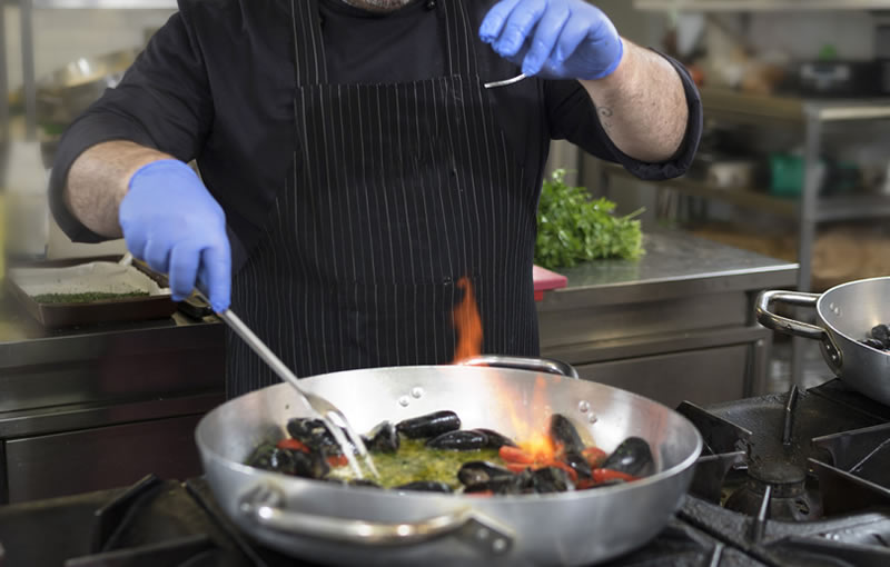 hotel riccione con ristorante