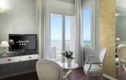 hotel riccione 3 stelle Superior sul mare