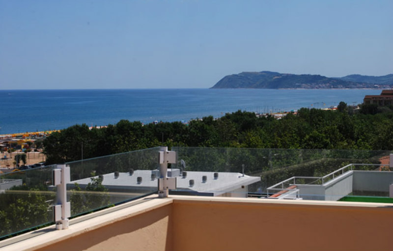 hotel riccione vista mare