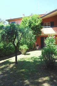 Giardino privato attrezzato